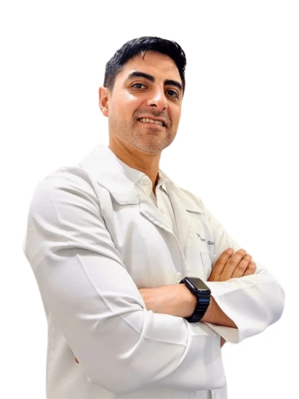 Dr. Fernando González - Traumatólogo Infantil